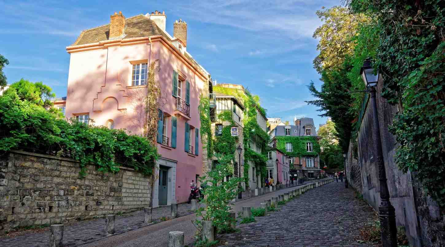 montmartre-paris-street montmartre-paris-street