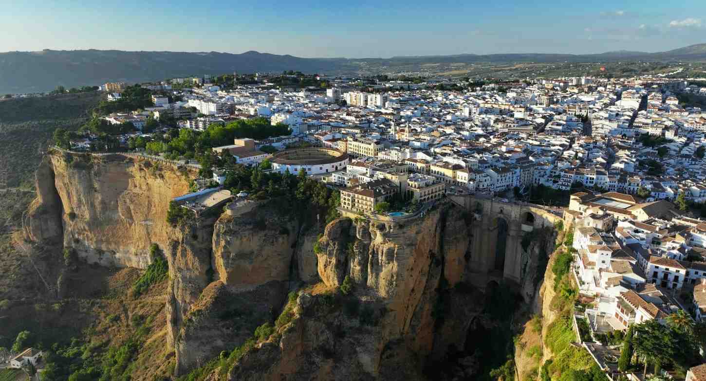ronda-town-view ronda-town-view-from-above